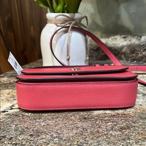 Michael Kors NWT Travel Small Grained Leather Crossbody Bag - Picture 5 of 11